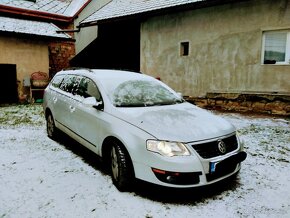 Prodám vyměním Volkswagen Passat B6 nová STK stav km 420 XXX - 3