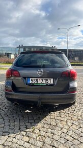 Opel Astra J ST 2.0 CDTI - 3