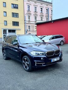 BMW X5 F15 3.0d 190 KW 2X klíče plná servisní historie. Ojet - 3