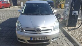 Toyota Corolla Verso 2.0 D-4D 85 KW, Diesel - 3