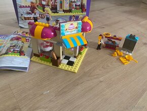 Lego Friends 41006 - Pekárna v centru - 3