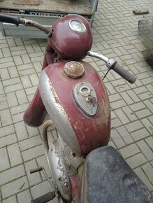 Jawa 250 - 3