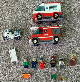 Lego 60003, 60023, 75931 - 3