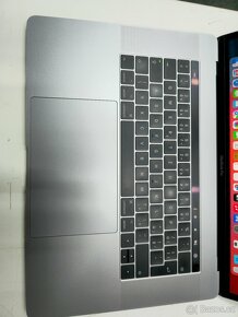 Apple Macbook Pro Touchbar A1707 i7 16/512GB 15" Retina 2880 - 3