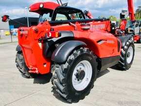 ZÁNOVNÍ manipulátor nakladač 3.3t / 9m Manitou - 3