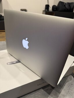 MacBook Air 13 2017 - 3