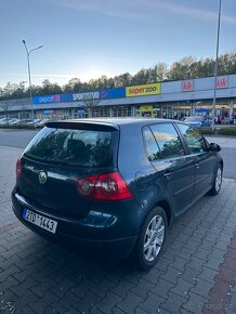 Volkswagen Golf 5 - 3