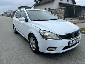 Kia Ceed 1.6crdi 85kW rv.2012•PůvodČR• - 3