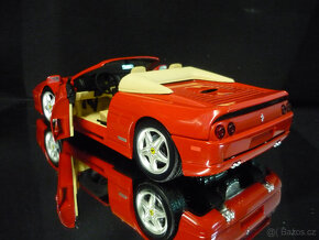 Ferrari F355 Spider Hot Wheels 1/18 - 3