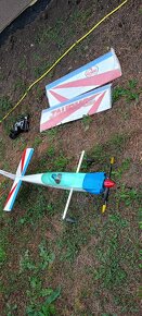 RC model komplet letadloTaurus plus 2,1m - 3