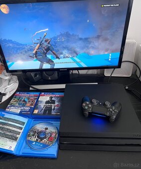 PS4 PRO 1TB 4K CUH-7216B + celkem 6 her - 3