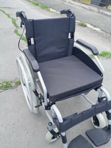 INVALIDNÍ VOZÍK-49 cm-ZADNÍ BRZDY-ZASÍLÁM PO ČR - - 3