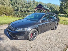 Škoda Octavia Combi 2,0 TDI 135kW RS - 3