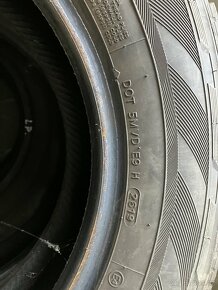 Hankook Winter RW06 205/75R16C - 3