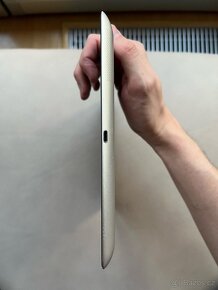 Apple iPad Retina 32GB WiFi 3G LTE černo stříbrný - 3