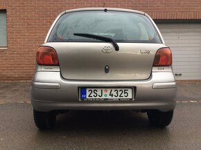 Toyota Yaris 1.0 VVT-i - 3