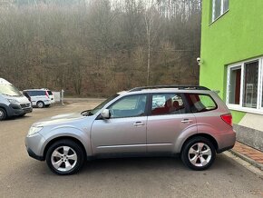 SUBARU FORESTER 2.0D EXECUTIVE PANORAMA 4x4 - 3