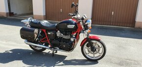 Triumph Bonneville T 100 SE - 3