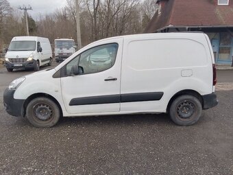 Citroën Berlingo 1,6 diesel 3 místa, výklopná střecha 2012 - 3