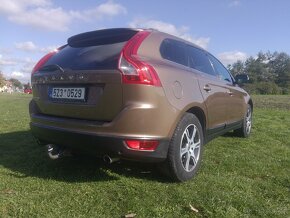 Volvo XC60 4x4 koupeno v ČR - Serviska - 3