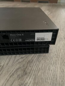 Xbox one x - 3