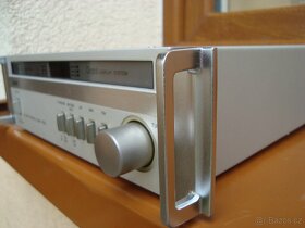 Aiwa tuner R-30 - 3