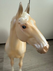 Breyer - 3