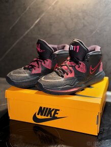 Basketbalové boty Nike Kyrie Infinity bred - 3