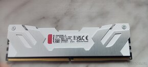 Kingston FURY Renegade White 32GB (2x16GB) DDR5 6400 CL32 - 3