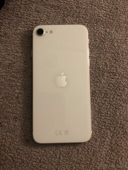 iPhone SE 2020 64 GB - 3