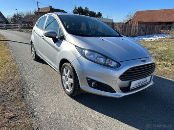 Ford Fiesta 1.25i 44kw r.v.12/2013 najeto 107.525km -TOP - 3