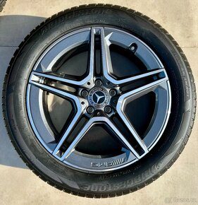 R19 GLA GLB Mercedes Bridgestone 235/50 R19 Zimní - 3