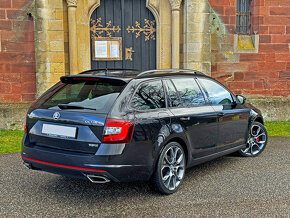 ŠKODA OCTAVIA 3 RS FACELIFT – FULLLED – EXKLUZIVNÍ - 3