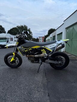 Husqvarna 701 8500km - 3