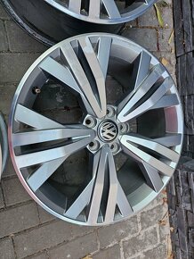 ALU kola 5x112 VW Kalamata R18 Passat B8 Alltrack 3G0 ET41 - 3