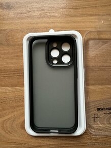 iPhone 15 Pro zadní kryt černý - 3