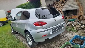 Alfa Romeo 147 - 3