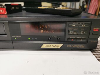 JVC HR-1520A--včetně dálky - 3