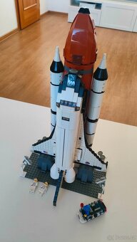 Lego 10213 - raketoplán Adventure - 3