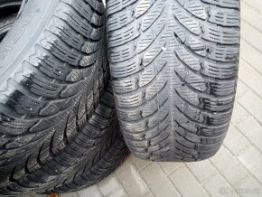 255/60R18 Nokian - 3