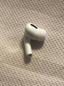 Apple AirPods 3  sluchátko - 3