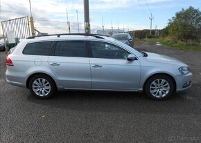 Volkswagen Passat 1,6 TDI 77 kW Serviska nafta - 3