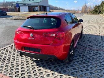 Alfa Romeo Giulietta 1.8 TBi Quadrifoglio Verde - 1 MAJITEL - 3