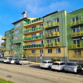 Prodej bytu 3+kk, 89 m2 s balkonem a vlastním parkováním - 3