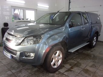 Isuzu D-Max 2,5 D 4X4 - 3