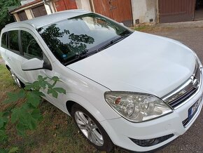 Prodám Opel Astra H combi - 3