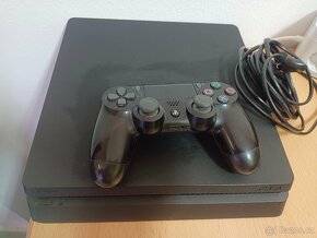 Sony PS 4 Slim, ovladač - 3