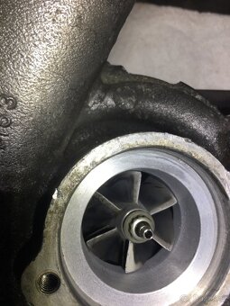 Turbo VW T5 2,5 TDI - 3