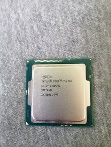 Intel Core i7-4790 - 3