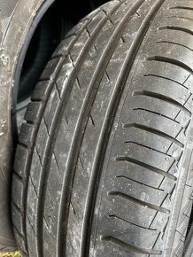 NOKIAN 215/65 R 16 WETPROOF 1 102H XL - 3